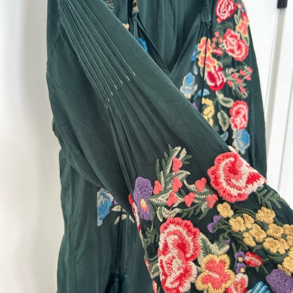 $365 JOHNNY WAS sz S Zadonia Embroidered Peasant Top Blouse Sold Out - Picture 6 of 13